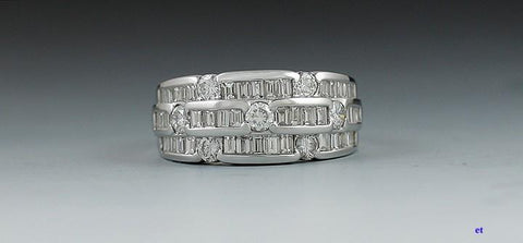 Stunning Superb 18K White Gold ~.1.8ct Diamond Ring Band