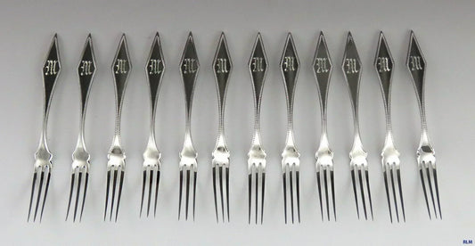 12 Fine Sterling Silver Howard Washington Pattern Strawberry Forks