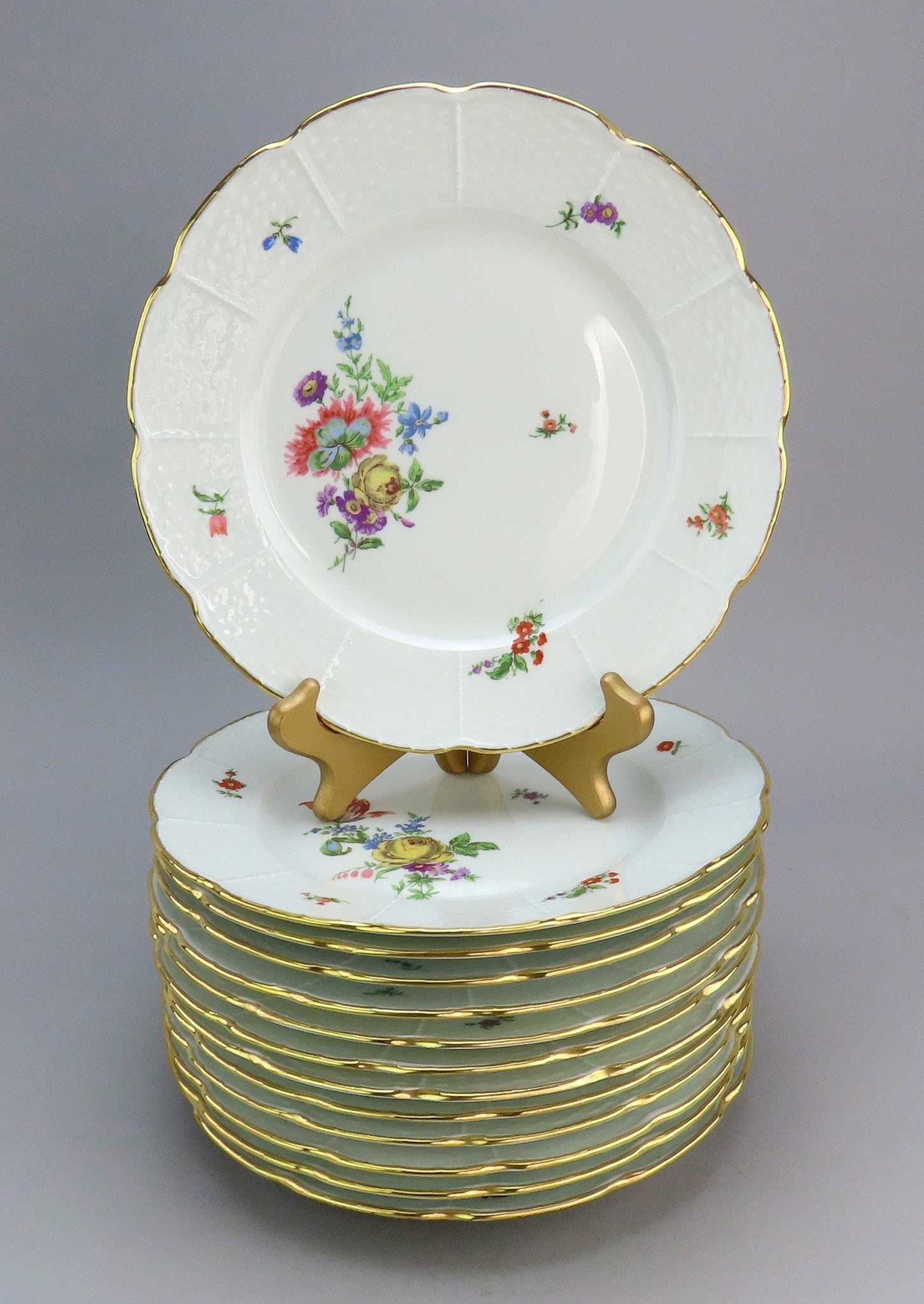 Fab Set 12 French Limoges Raynaud Floral Flowers Gilt Rim 9 5/8" Plates