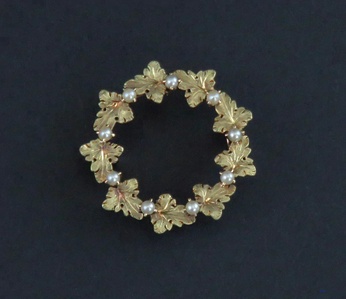 Antique Victorian 18K Gold and Natural Pearl Wreath Pin