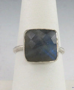 Stunning Sterling Silver and Labradorite Ring Size 8