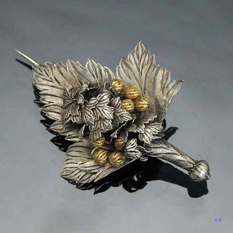 Victorian 1860's-1890's European 18k Gold & Sterling Silver Filigree Leaf Pin