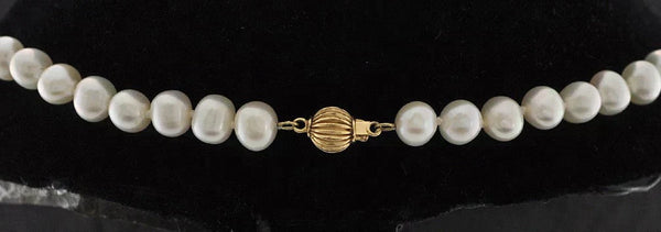 Beautiful Genuine Pearl Beaded Necklace 14k Yellow Gold Clasp 18"
