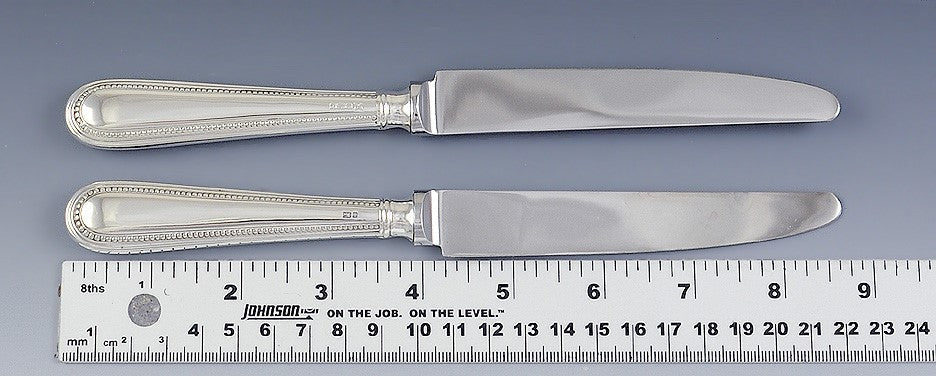 18 Finest Quality English Sterling Silver Georgian Style Bead Edge Knives 8 5/8"