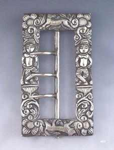 Fabulous 1850s-1890s Antique 900 Purity Silver Buckle