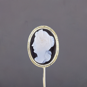 c1900-1925 Lovely 14k Gold & Carved Hardstone Cameo Stickpin H. W. Wheeler