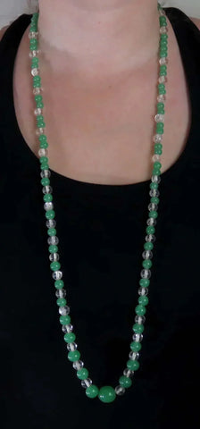 Striking Vintage Art Deco Peking Glass Green & Clear Graduated Beaded Necklace