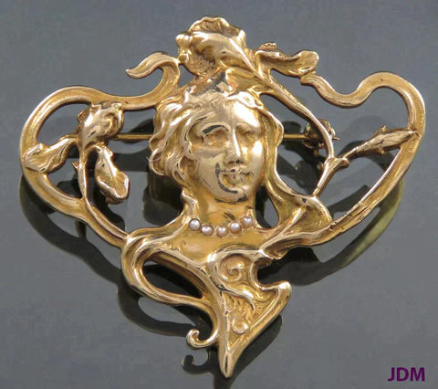 Elegant 14k Gold Art Nouveau Style Woman Pin / Brooch