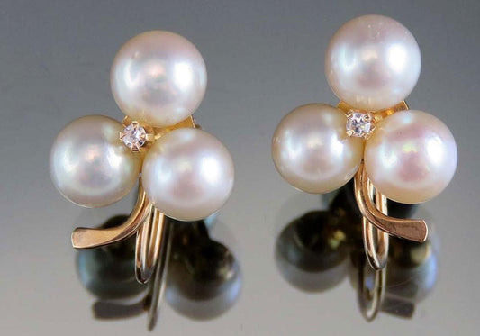 Classy 14k Yellow Gold Pearl Diamond 3 Leaf Clover Screwback Earrings