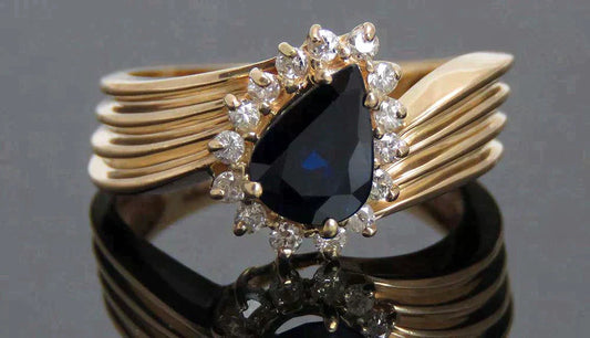 Gorgeous 14k Yellow Gold 1.4ct Pear Cut Sapphire Gemstone ~.25ct Diamond Ring