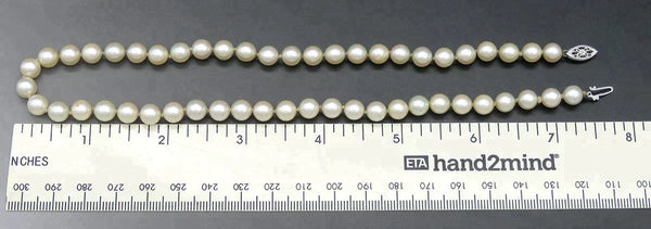 Vintage 6.8mm Pearl Necklace Individually Knotted 10K White Gold Clasp