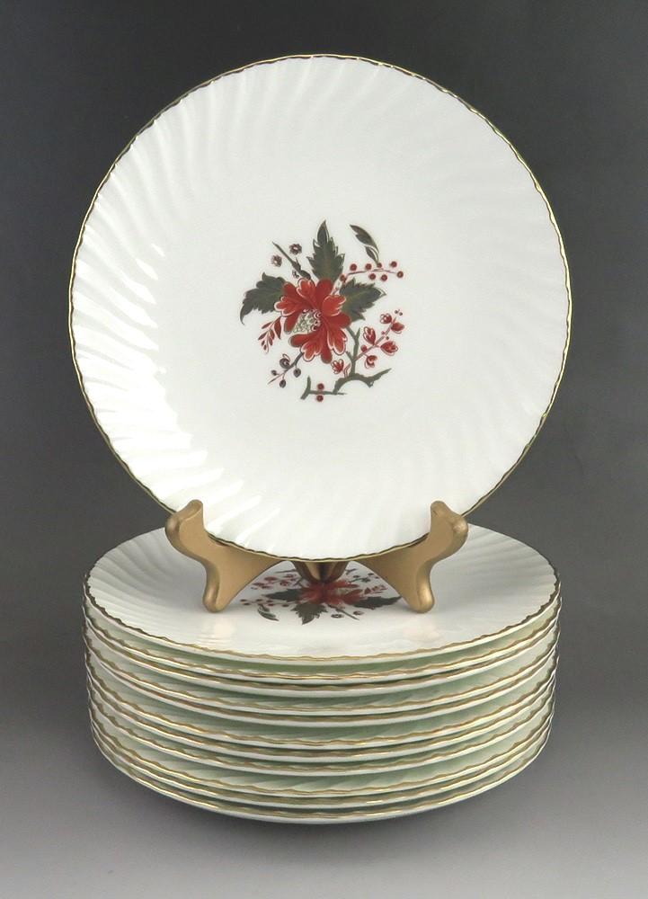 12 Fine Royal Worcester Lynbrook Pattern Porcelain Salad or Luncheon Plates