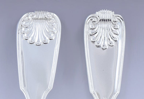 10 English Georgian Sterling Silver Fiddle Thread Shell 7 1/4" Spoons