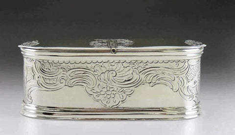 Exquisite c1740s French? European Silver Double Ended Oval Snuff Box Hand Chased