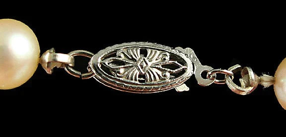 Lovely 14K White Gold Pearl Strand Necklace Modern