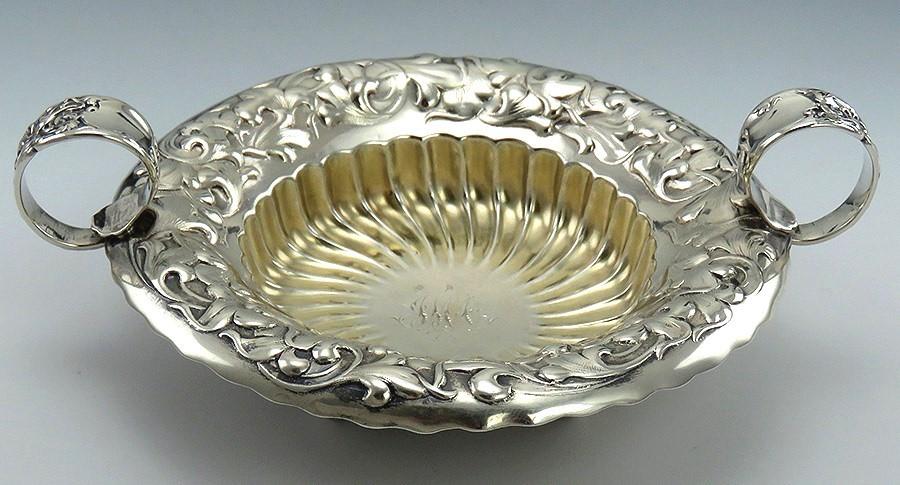 Antique c1890 Sterling Silver Whiting Heraldic 2 Handled Dish/Bowl Hollowware