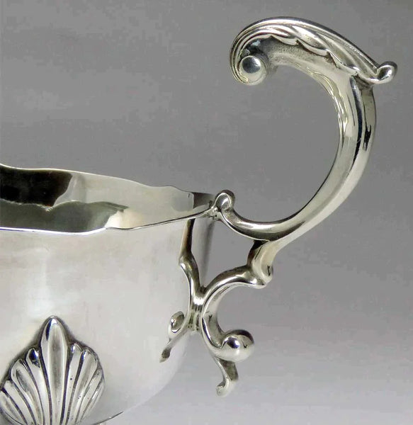 American Sterling Silver Heavy Weight Georgian Style Gravy / Sauce Boat