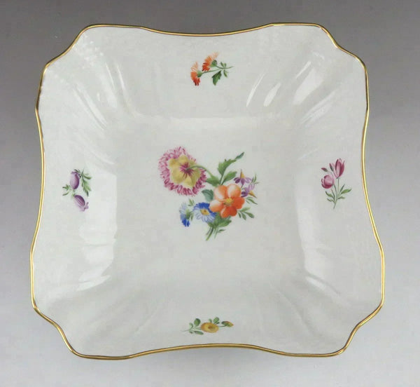 Lovely Royal Copenhagen Light Saxon Flower 493 Square Vegetable Serving Bowl