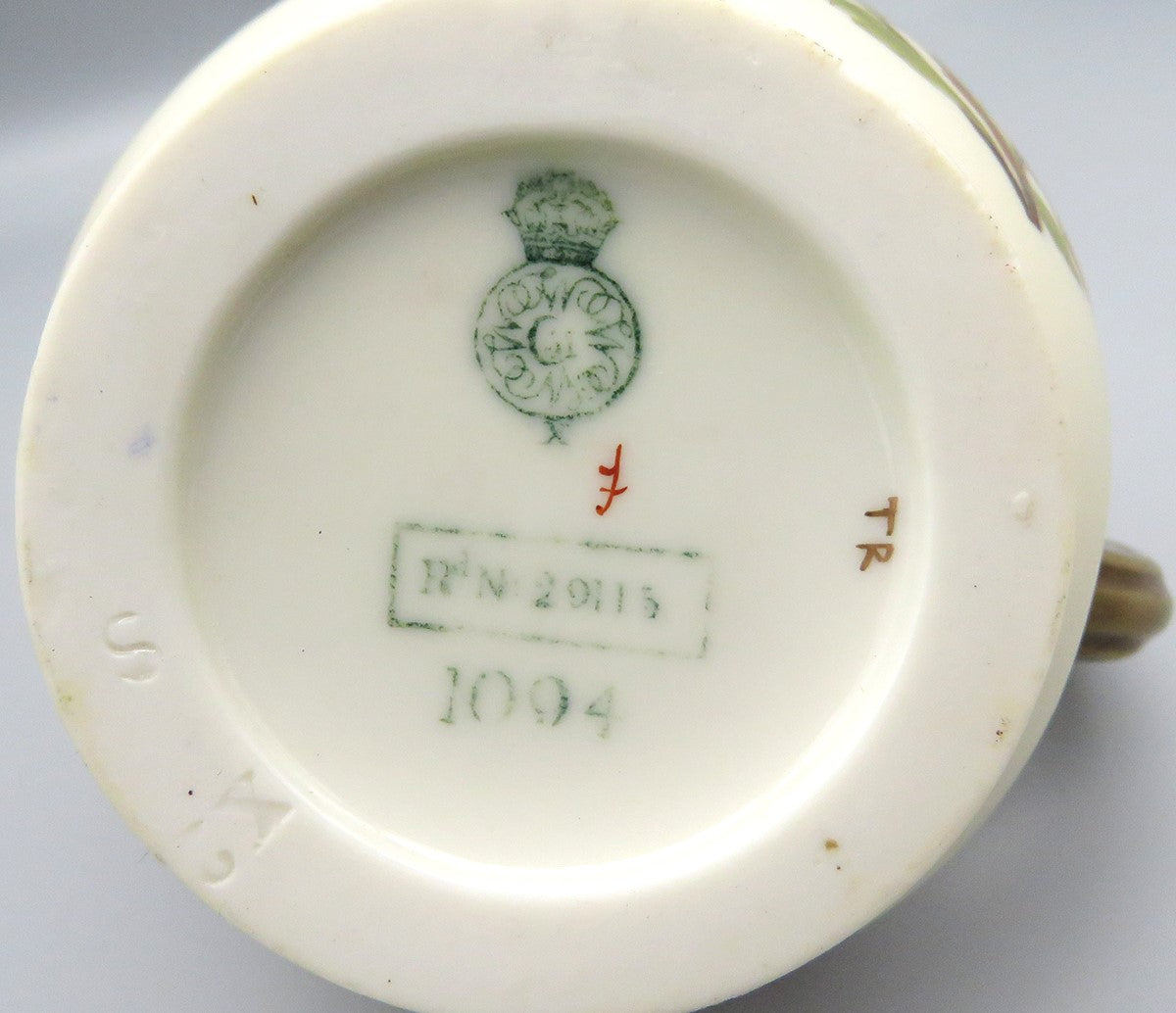 Antique 1886 Royal Worcester English Ivory Porcelain Floral Pitcher Jug 6 1/4"