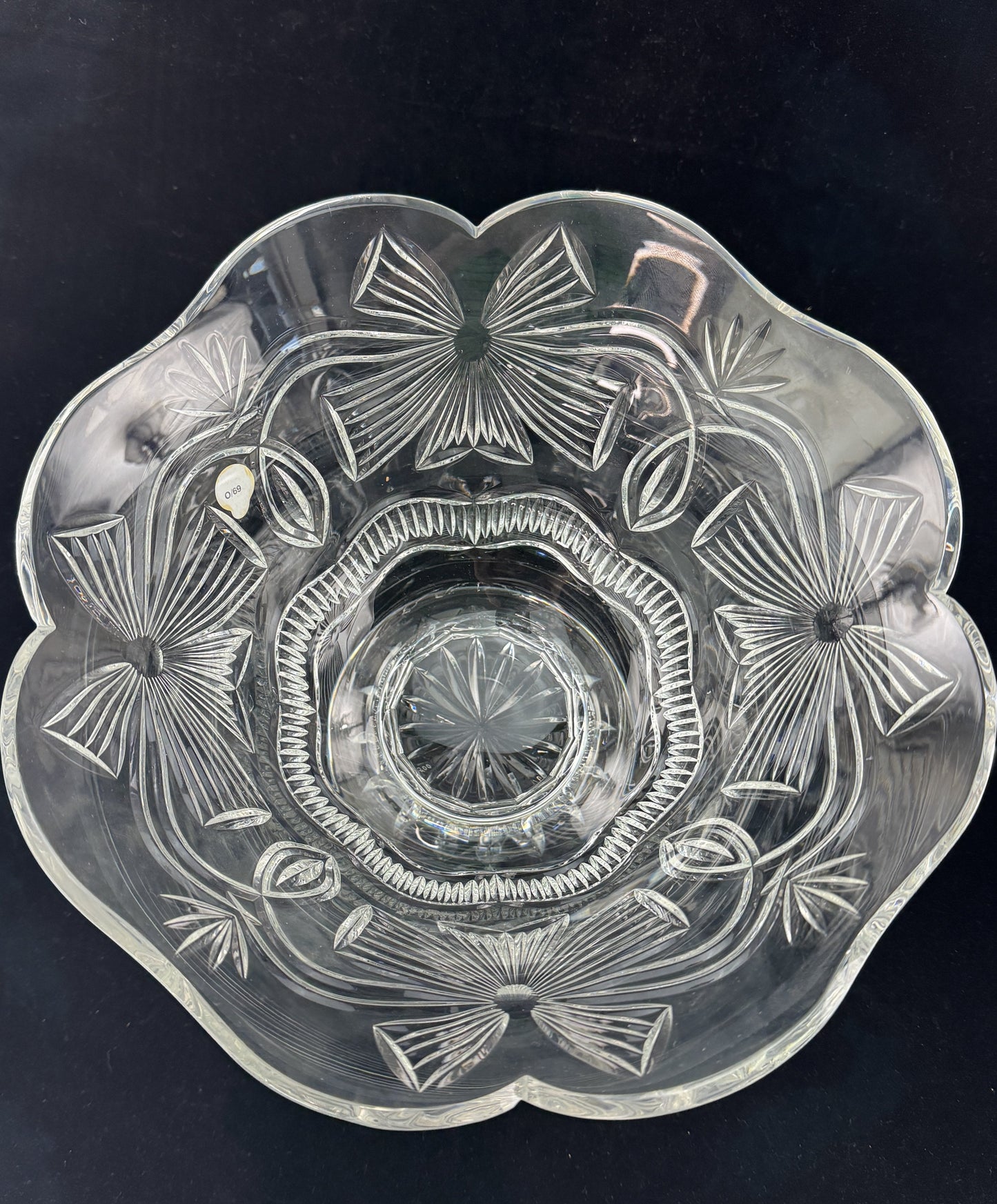 Limited Edition Waterford Cut Glass Crystal Holiday Ribbon Bow Footed Bowl