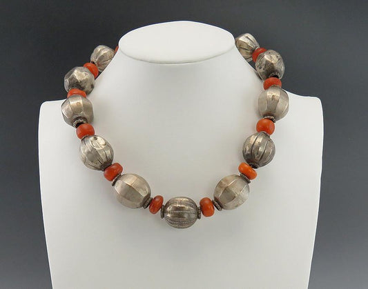 Antique Primitive Ethnic Tribal 1890s Amber & Silver Ball Wire Necklace