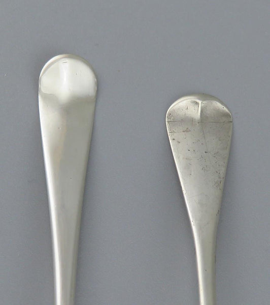 Fine Pair c1740-1765 American Colonial Coin Silver Teaspoons Coffee Spoons