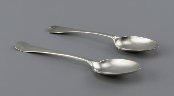 Fine Pair c1740-1765 American Colonial Coin Silver Teaspoons Coffee Spoons