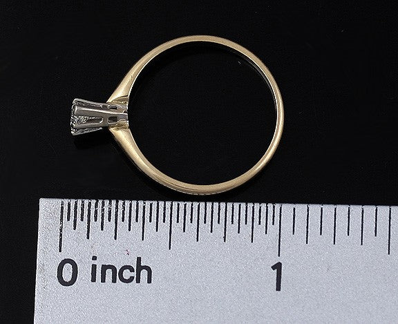 High Quality Modern 14K Gold Marquise Diamond Solitaire Ring ~.25CT Size 7