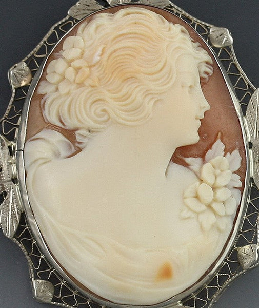 Pretty American Victorian 14k White Gold Cameo of a Young Woman Pin Pendant