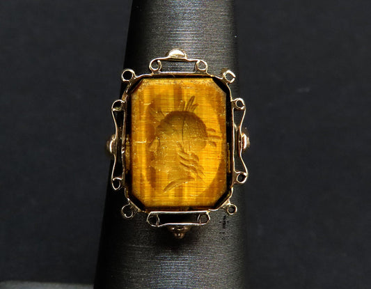 Beautiful Antique 10k Yellow Gold and Tiger's Eye Intaglio Ring w/ Roman Profile