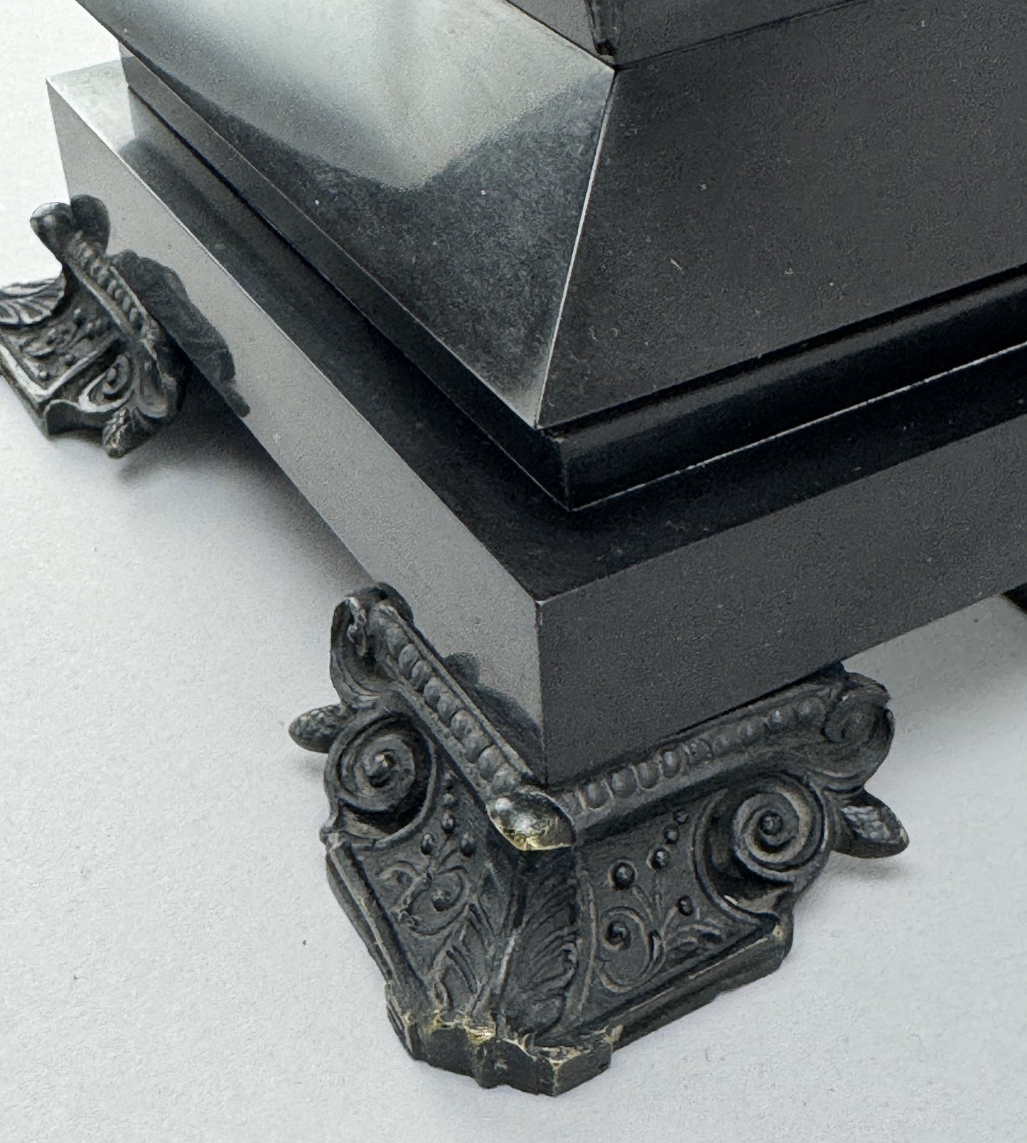 Ornate 1870s Pair French Bronze Grecian Kantharos Style Urns w Black Stone Bases