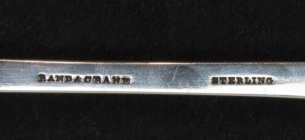Stylish Large Sterling Silver Casserole Spoon w/ Back Notch Shell Decoration