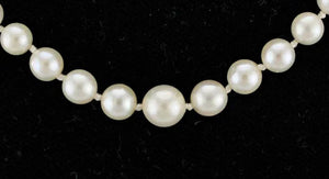 Genuine Graduated Pearl Necklace w/ 14K White Gold Filigree Clasp