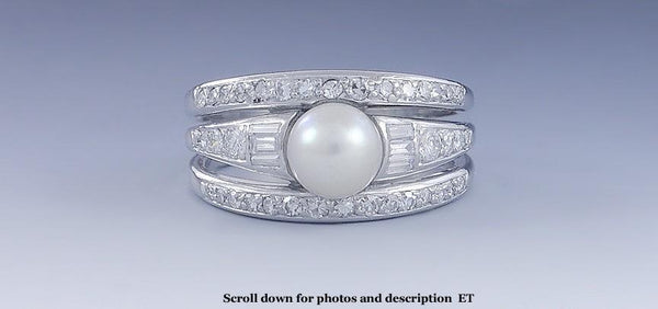 Stunning 18K White Gold .85ct Diamond & Pearl Ring Sz 10 1/4