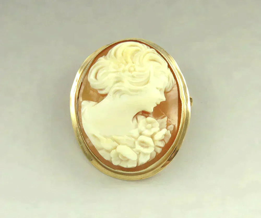 Vintage 1940s 1950s 10K Yellow Gold Carved Shell Flower Girl Cameo Pin/Brooch