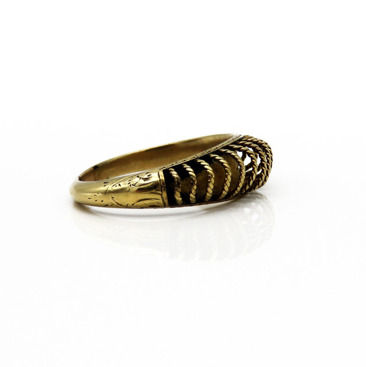 Superb c1830s American Victorian 10k Yellow Gold Dome Filigree Memorial Ring