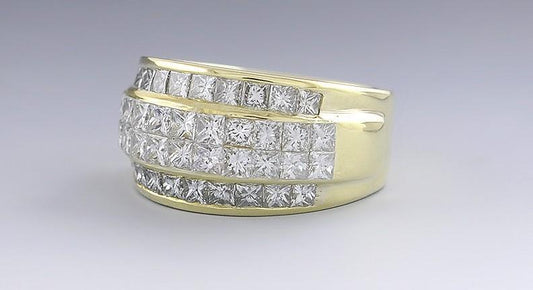 Dazzling 18k Yellow Gold & 3.6ct Diamond Ring