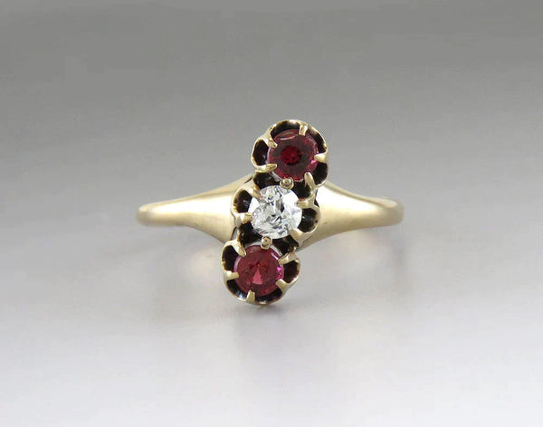 Antique c1870 American 10K Yellow Gold Natural Ruby Diamond Gemstone Ring