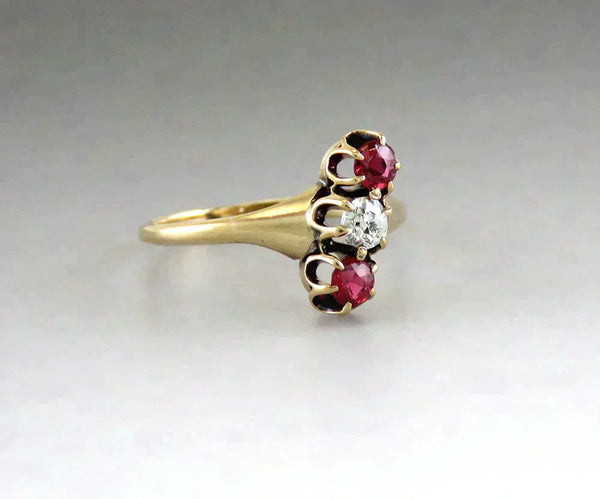 Antique c1870 American 10K Yellow Gold Natural Ruby Diamond Gemstone Ring