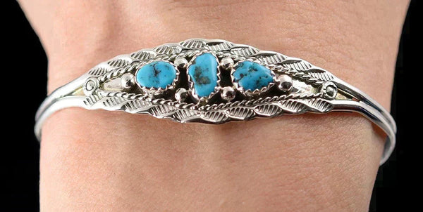 Small Size Modern Sterling Silver U.S. Southwest Cuff Bracelet 3 Blue Turquoise