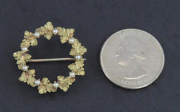 Antique Victorian 18K Yellow Gold and Natural Pearl Wreath Pin