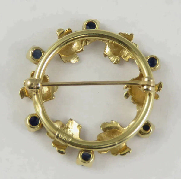 Very Attractive 14K Yellow Gold & Natural Sapphire Leaf Circle Pin