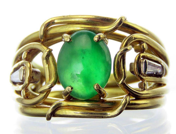 Gorgeous Unusual 18K Yellow Gold Jadeite Jade and Diamond Modern Ring