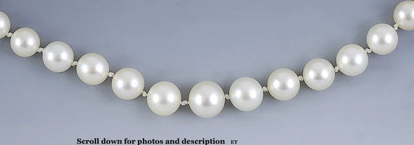 Pretty Strand of Graduated Pearls w 10K White Gold Filigree Clasp Necklace