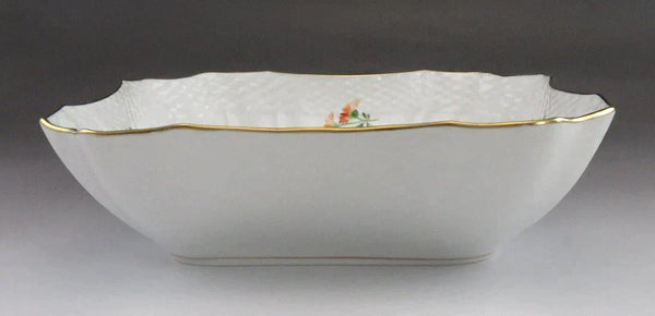 Lovely Royal Copenhagen Light Saxon Flower 493 Square Vegetable Serving Bowl