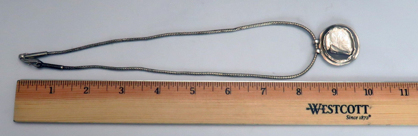 1700's-Mid 1800's Persian Silver Hand Engraved Chalcedony Aqiq Pendant Necklace