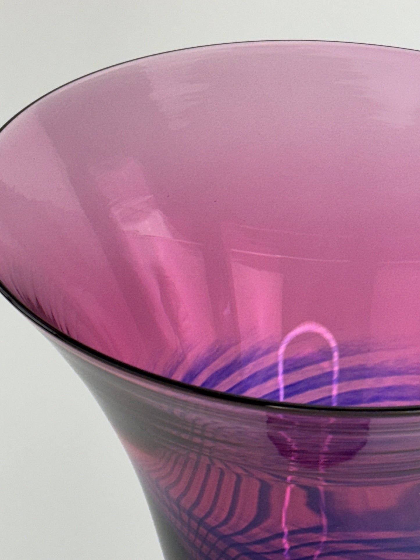 Beautiful Young Constantin Red Purple Blue Swirl Art Glass Flared Trumpet Vase