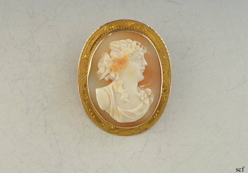 Lovely Antique 10k Yellow Gold Genuine Carved Cameo Pin/Brooch in Engraved Frame