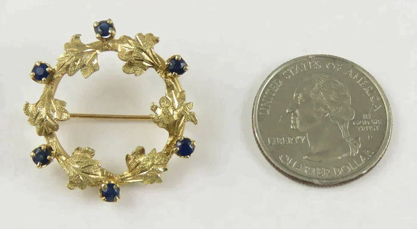 Very Attractive 14K Yellow Gold & Natural Sapphire Leaf Circle Pin