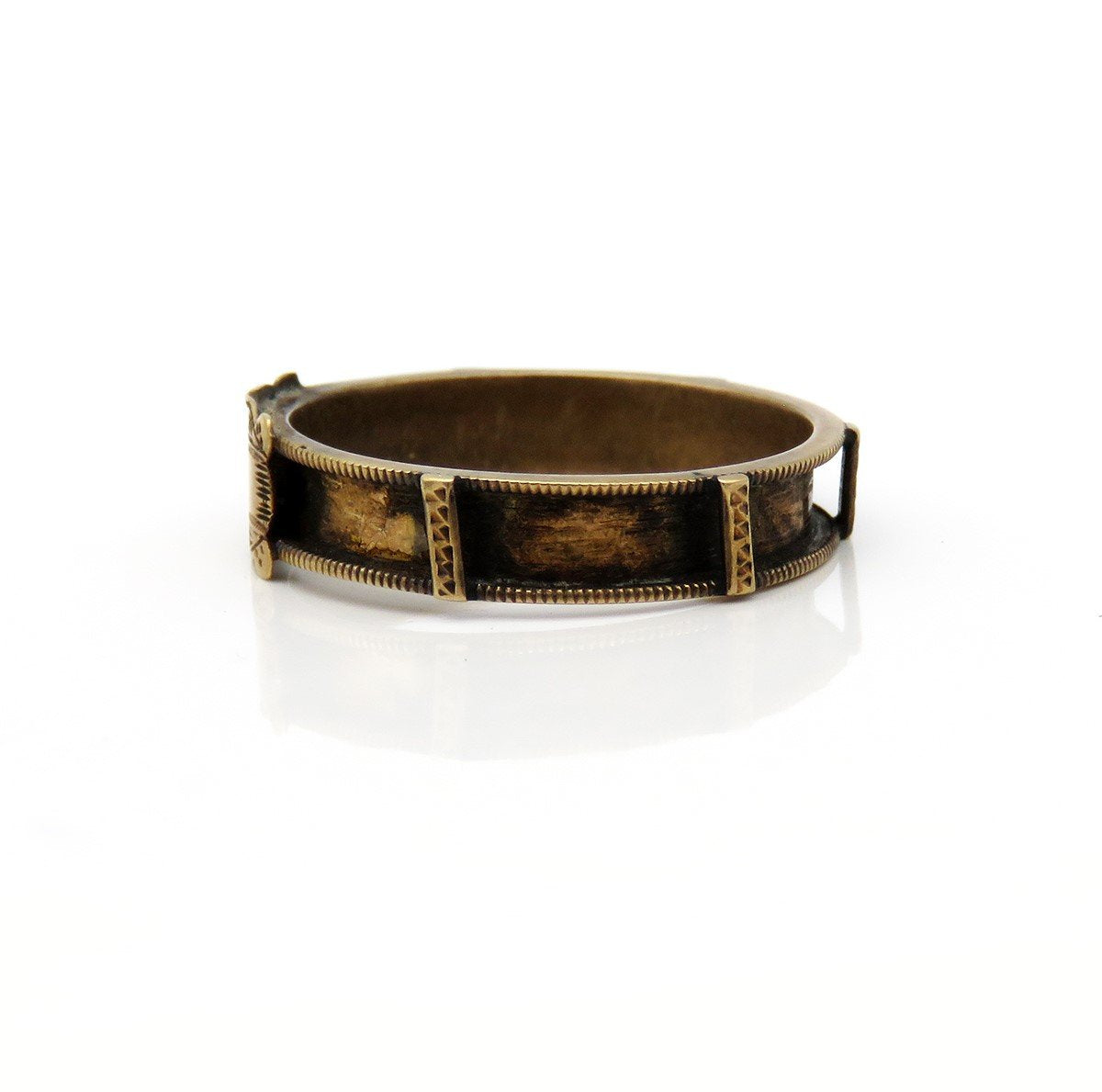c1830s American Victorian 10k Gold Engraved Belt / Buckle Form Memorial Ring